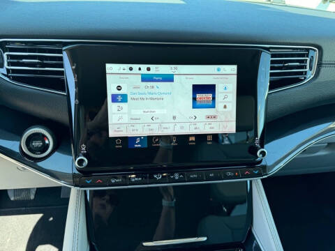 2024 Jeep Wagoneer L