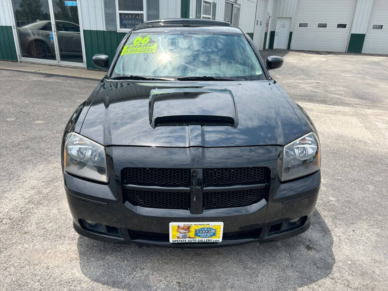 2006 Dodge Magnum for sale at Upstate Auto Gallery in Westmoreland, NY