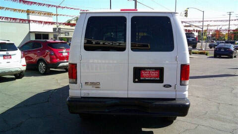 2008 Ford E-Series E-350 SD XLT