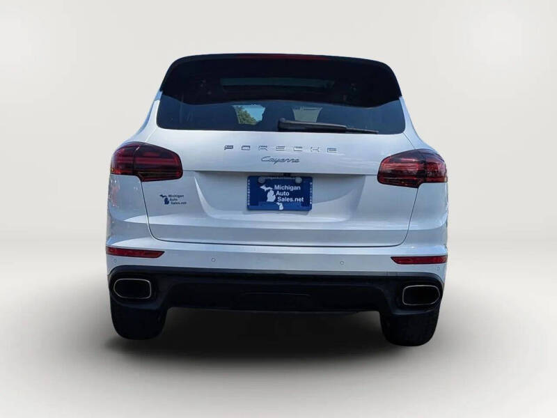 2016 Porsche Cayenne