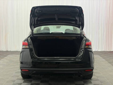 2023 Nissan Versa SV