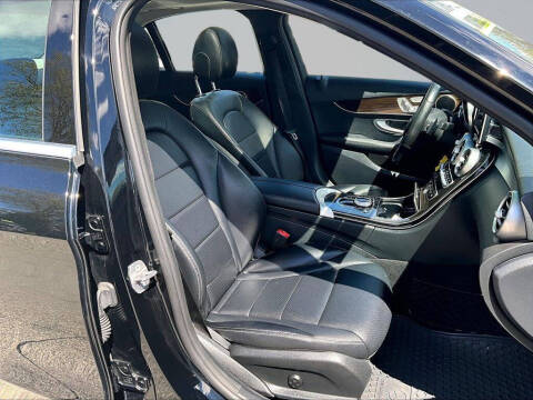 2017 Mercedes-Benz C-Class