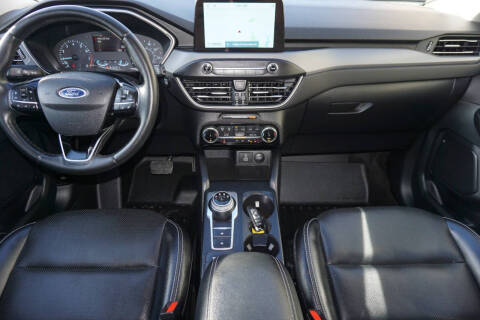 2022 Ford Escape SEL