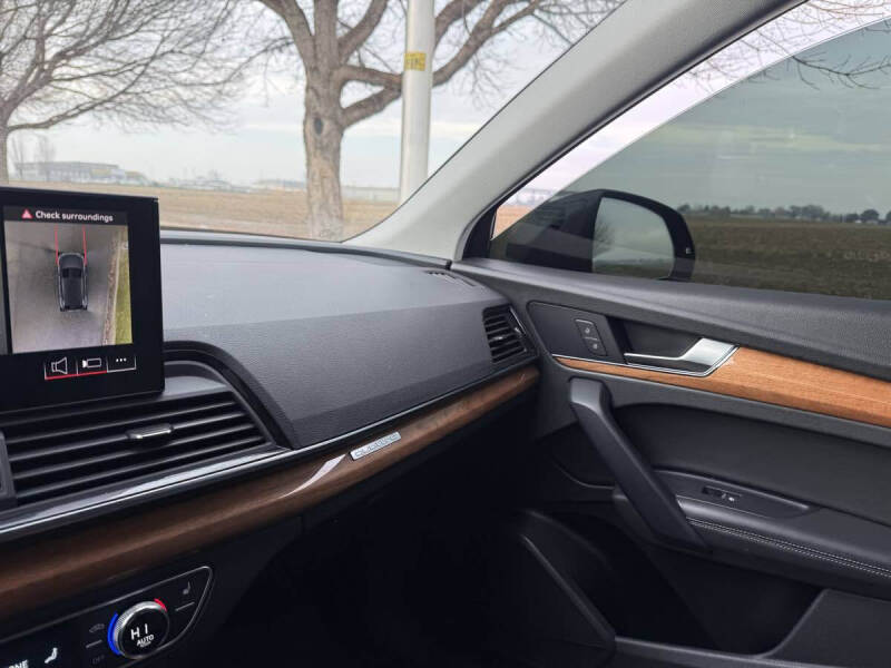 2021 Audi Q5 quattro Premium Plus 45 TFSI