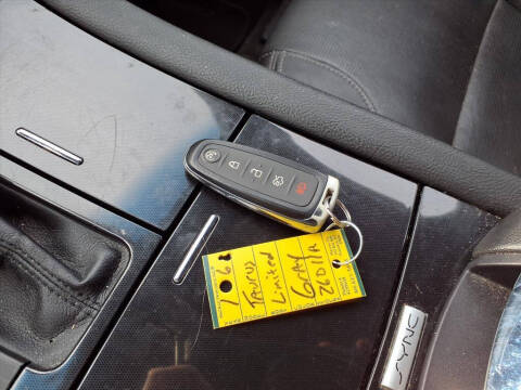 2016 Ford Taurus Limited