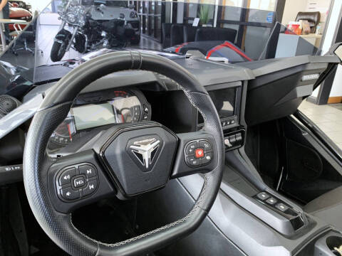 2023 Polaris Slingshot