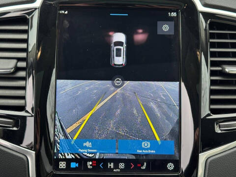 2023 Volvo XC90 Recharge T8 Ultimate Bright Theme 6P