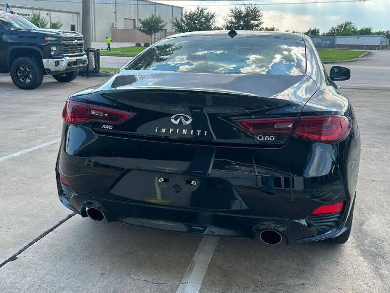 2018 Infiniti Q60