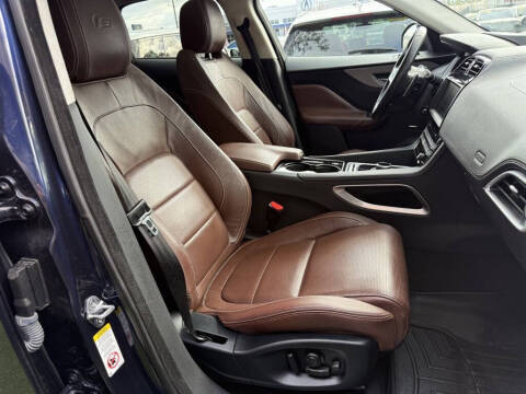 2017 Jaguar F-PACE S