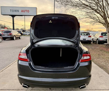 2011 Jaguar XF Premium