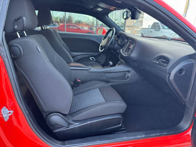 2020 Dodge Challenger SXT