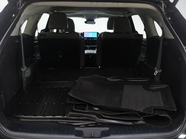 2023 Toyota Highlander Hybrid Limited