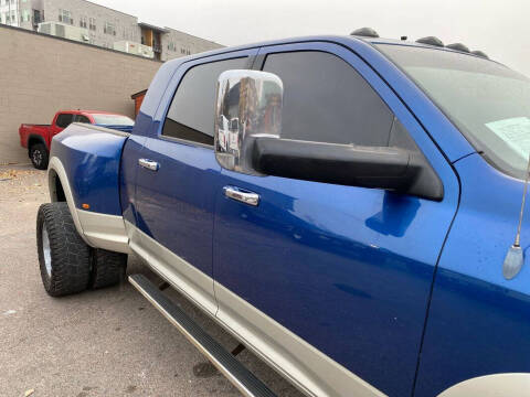2011 RAM 3500 Laramie