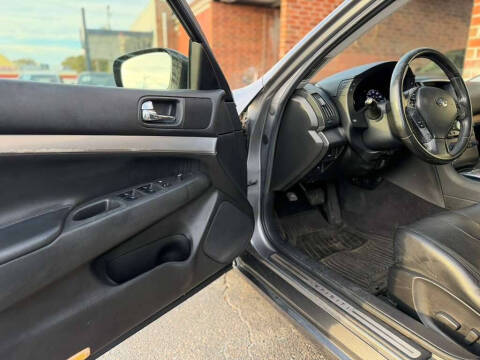 2010 Infiniti G37 Sedan x Anniversary Edition