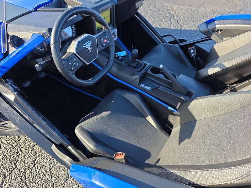 2023 Polaris Slingshot SL