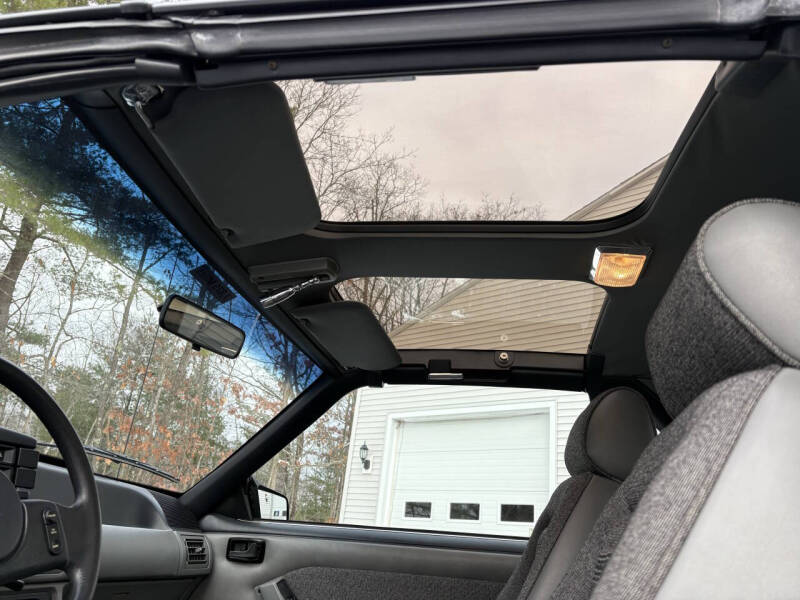 1987 Ford Mustang GT