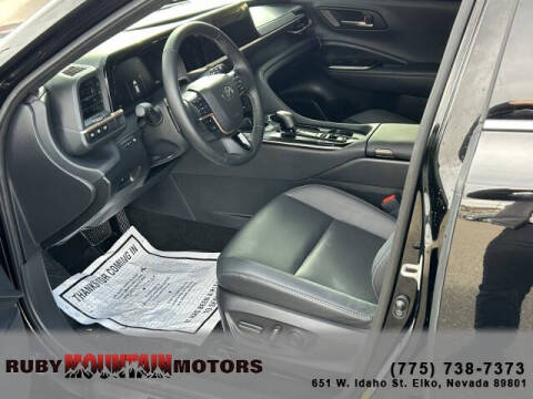 2025 Toyota Crown Signia Limited