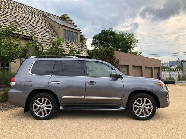 2014 Lexus LX 570