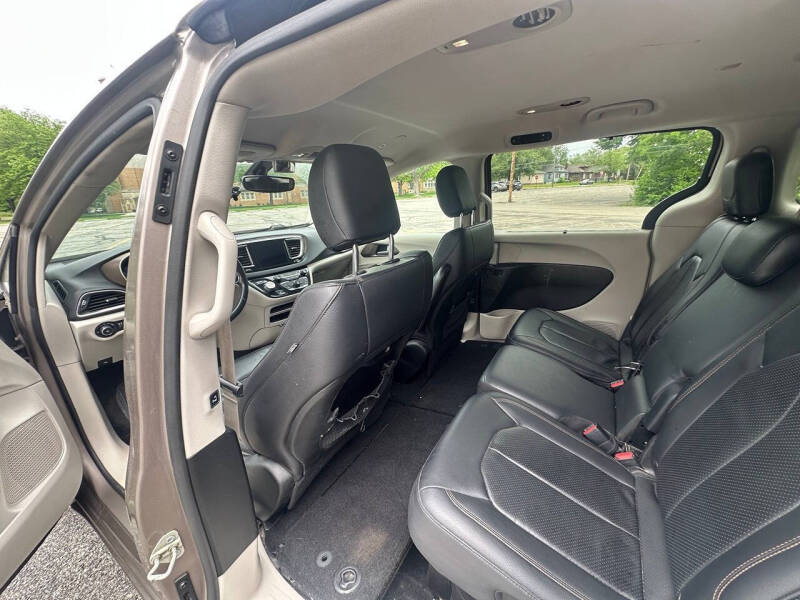 2018 Chrysler Pacifica Touring L