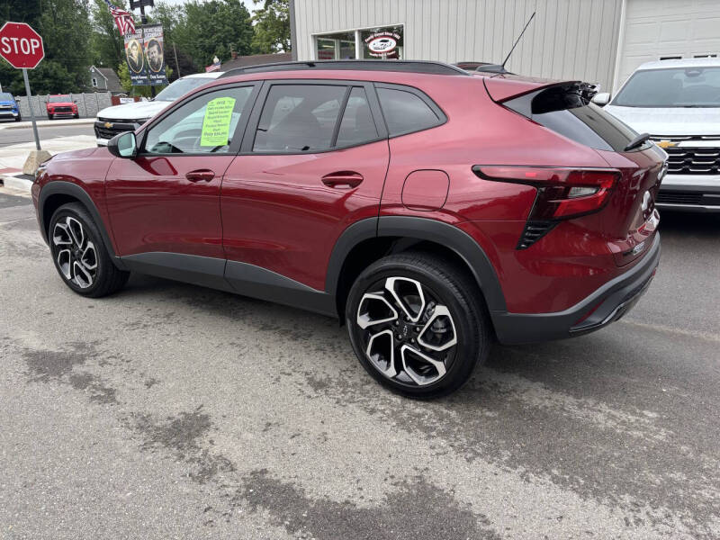 2025 Chevrolet Trax RS