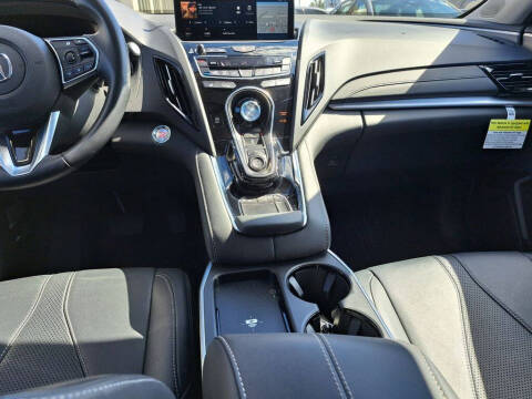2025 Acura RDX SH-AWD w/Tech