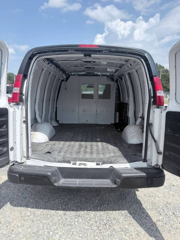 2021 Chevrolet Express 2500