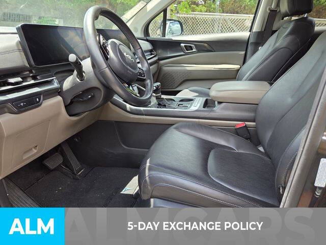 2025 Kia Carnival LXS