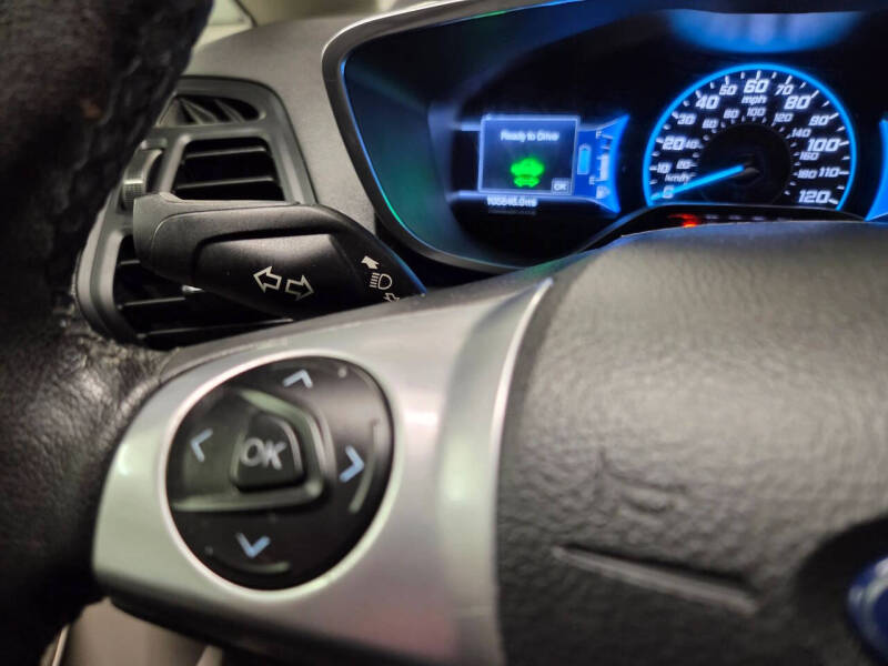 2017 Ford C-MAX Hybrid SE