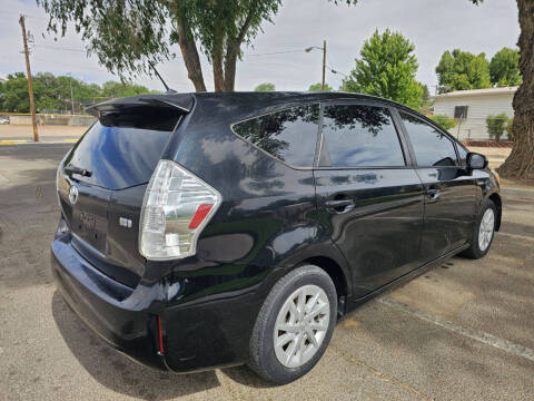 2012 Toyota Prius v Five