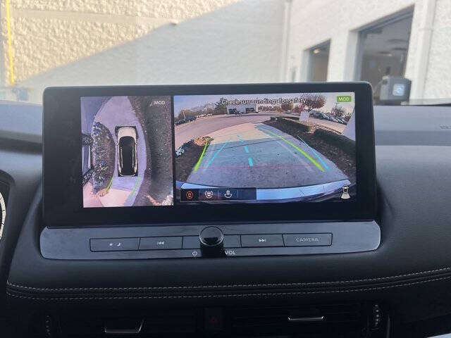 2025 Nissan Rogue SL