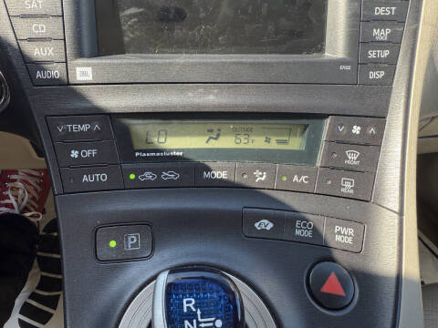 2010 Toyota Prius IV