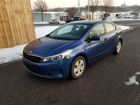 2017 Kia Forte for sale at RG Auto LLC in Independence MO