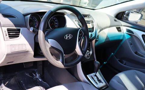 2012 Hyundai Elantra