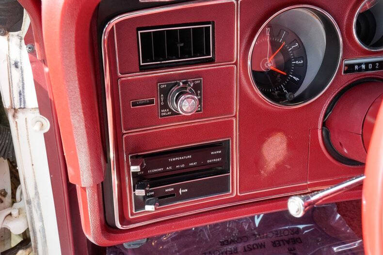 1976 Ford Thunderbird