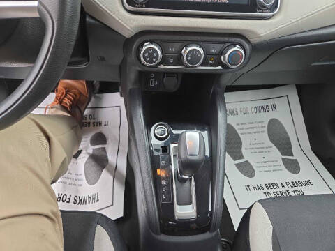 2021 Nissan Versa SV