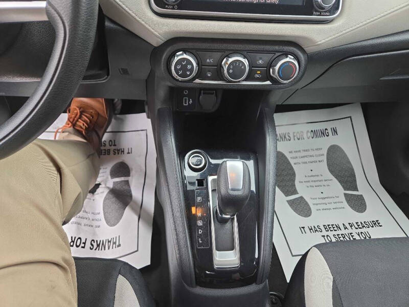 2021 Nissan Versa SV