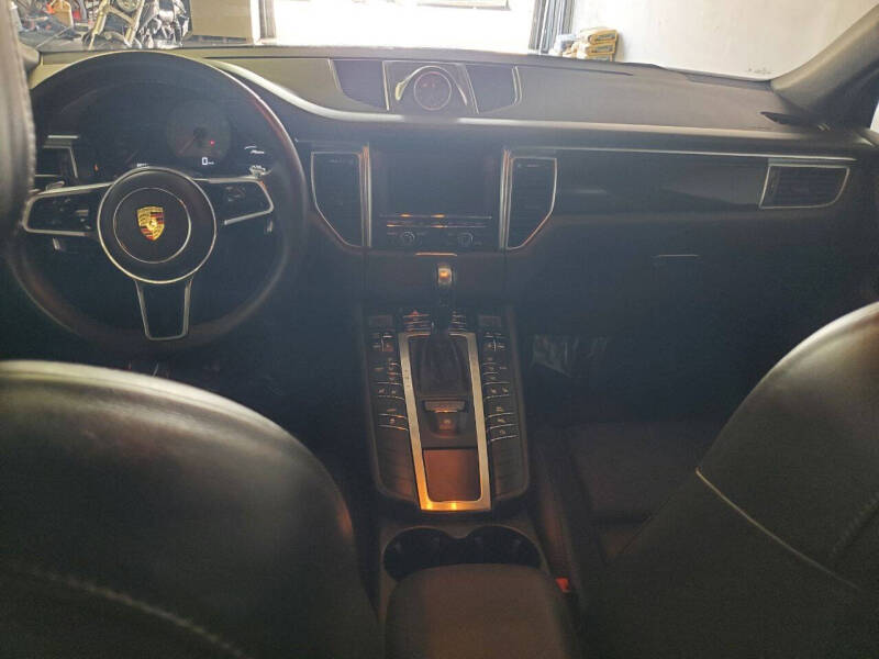 2016 Porsche Macan S