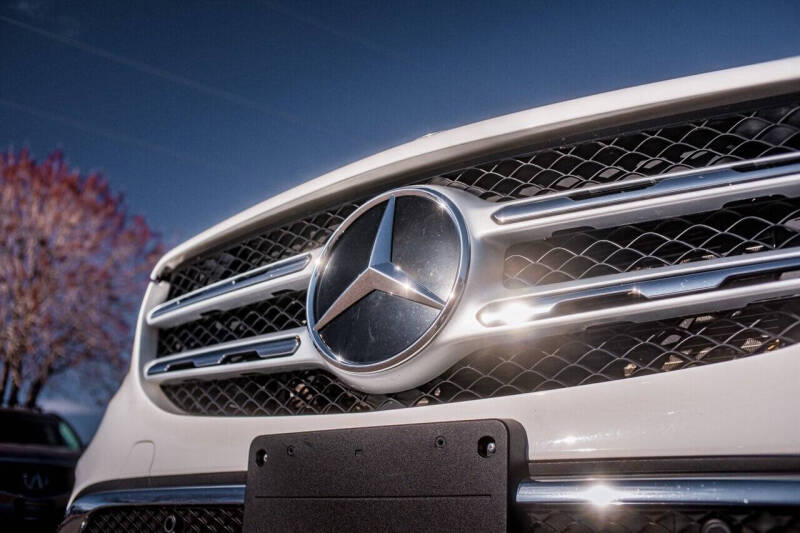 2022 Mercedes-Benz GLC GLC 300