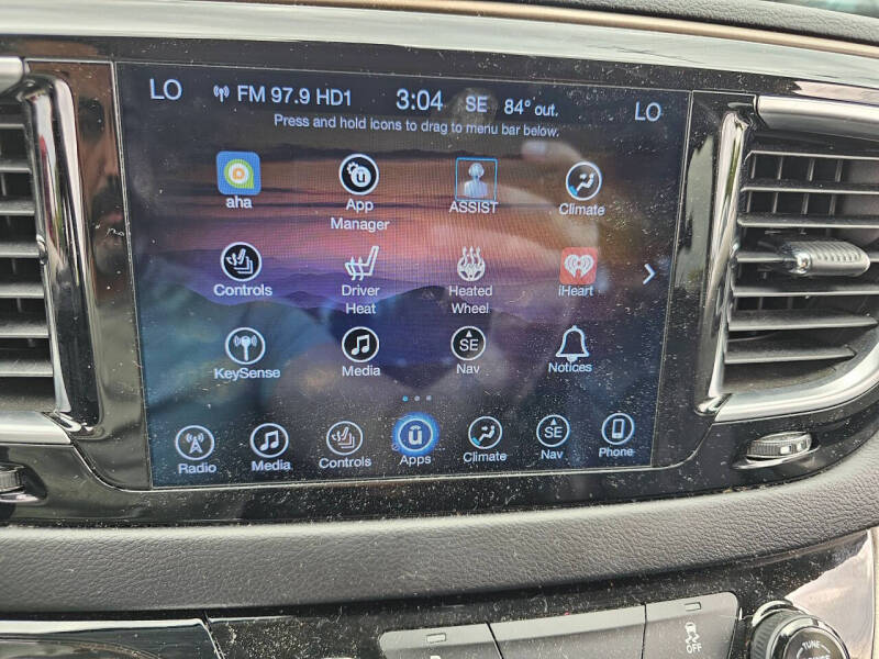 2017 Chrysler Pacifica Touring-L Plus