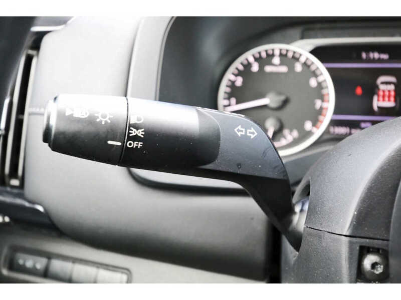 2025 Nissan Pathfinder S