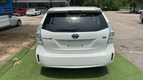 2012 Toyota Prius v