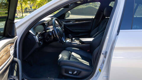 2020 BMW 5 Series 530i