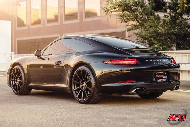 2013 Porsche 911 Carrera