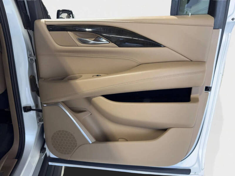 2020 Cadillac Escalade ESV Platinum