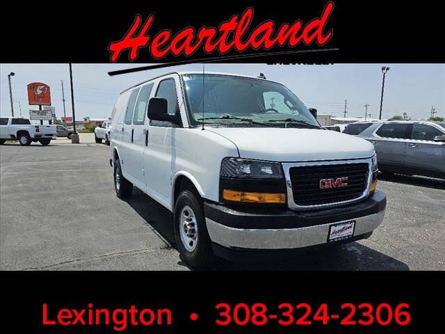 2023 GMC Savana 2500