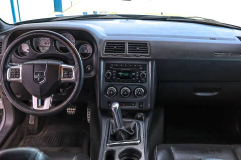 2013 Dodge Challenger R/T Plus