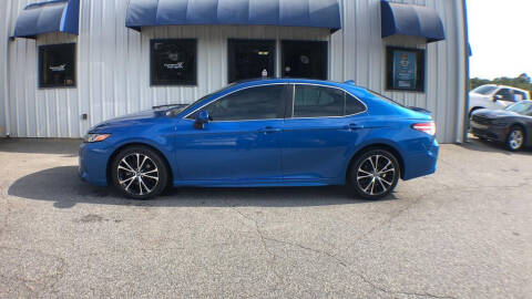2020 Toyota Camry for sale at Wholesale Outlet in Roebuck SC