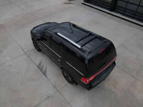 2016 Lincoln Navigator Select
