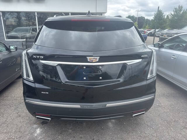 2020 Cadillac XT5 Sport