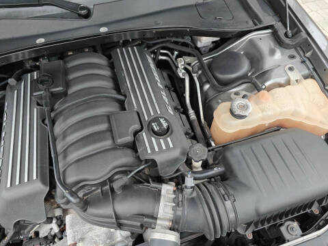 2012 Chrysler 300 SRT8